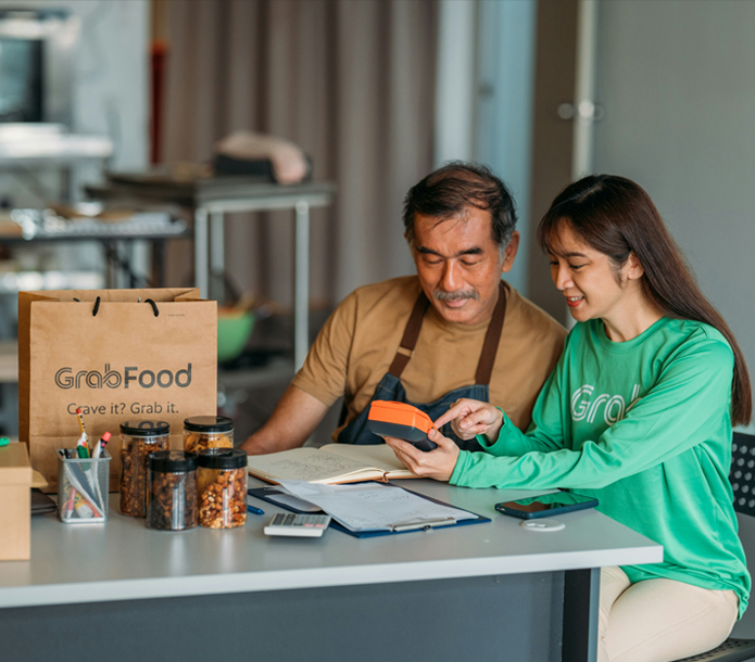 Grab Employees Paying